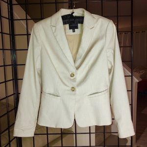 The Limited Women’s Blazer. Cream/Soft Khaki. XS.